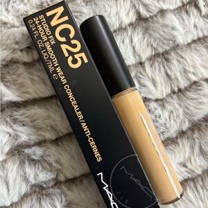 MAC Cosmetics Studio Fix Concealer - NC25